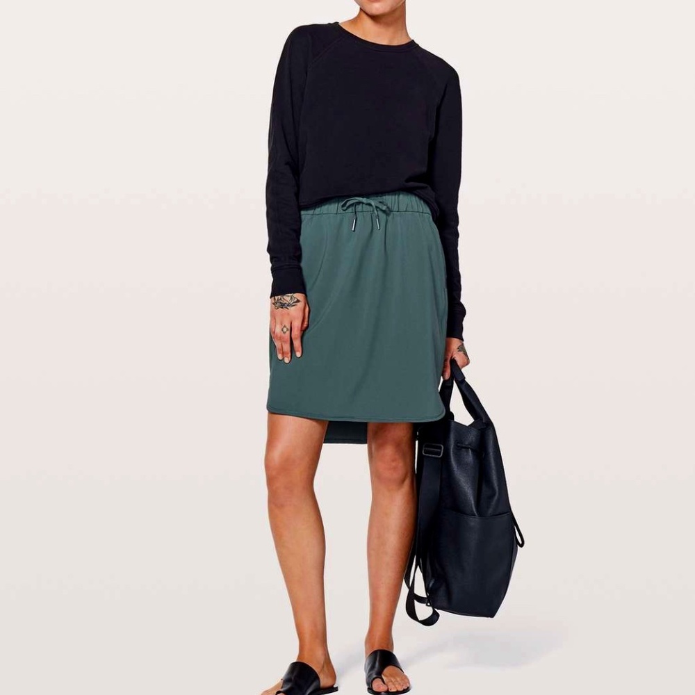 Lululemon On The Fly Skirt